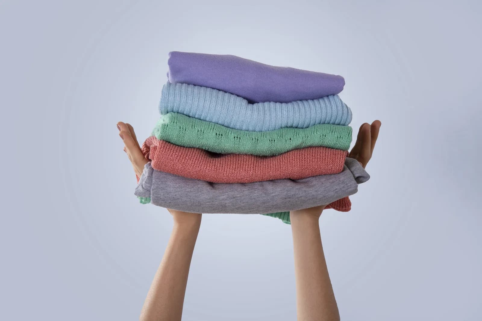 Clean folded clothes — the result of Wasro
